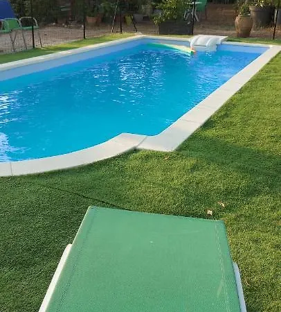 A Dans Cadre Exceptionnel De Verdure Entre Montpellier Et Nimes A 1/2h Des Plages *